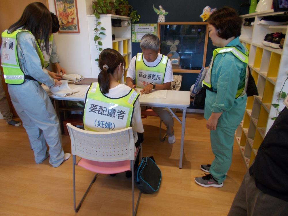 05福祉避難所開設訓練（まりあ保育園）